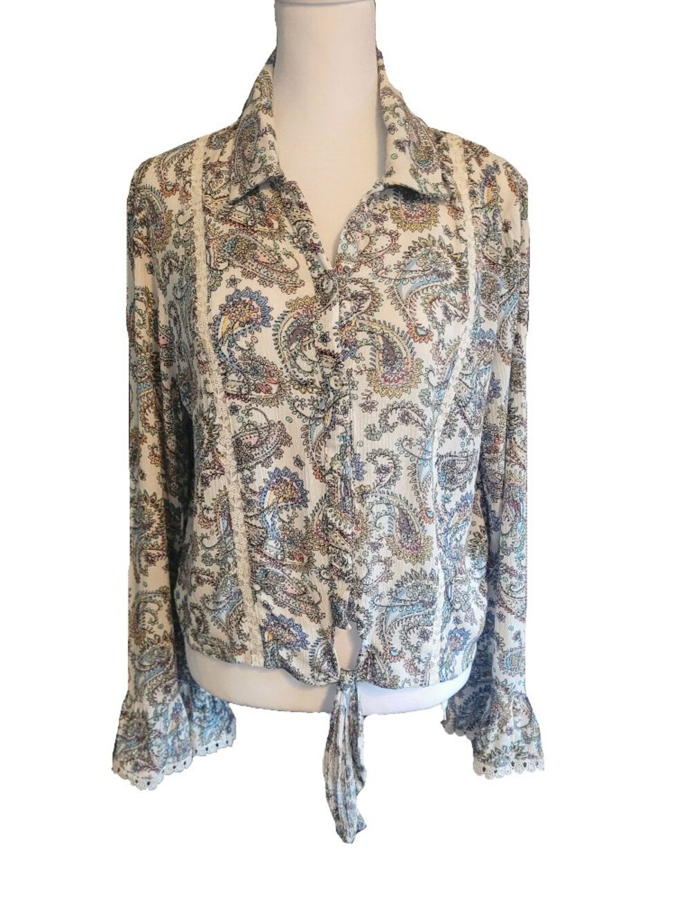 Gypsies and Moondust Paisley Top Size M